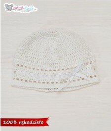 czapeczka ręcznie robione dla dziewczynki mamidadi, do chrztu, czapka, idealna, gładka, biała, widok z góry
